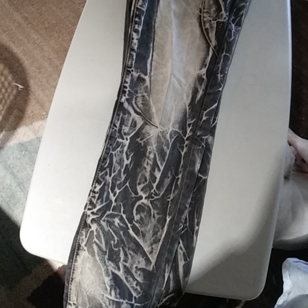 Jeans - Picture 2 of 5